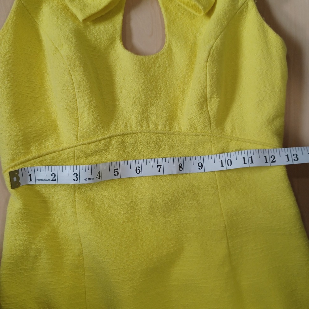 Trina Turk Yellow Textured Bow Neck Cutout Sheath Dress Size 0 Keyhole‎ Back - Picture 7 of 14